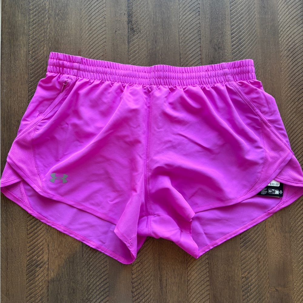 Under Armour Women's Vibrant Pink Athletic Shorts Size Medium NWT